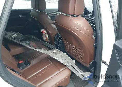 2018 Audi Q5 2.0T Premium/2.0T Tech Premium z USA, uszkodzony, nr VIN WA1CNBFY2J2021777